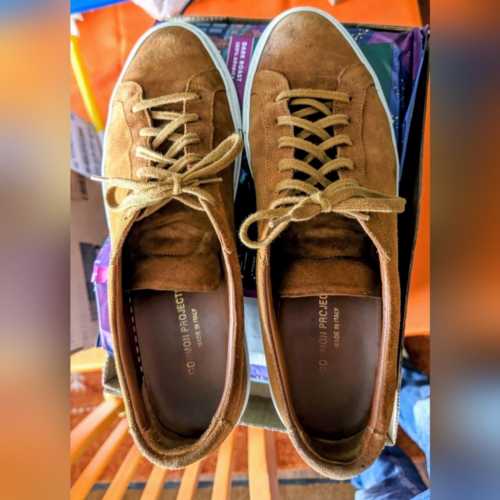 Common Projects Men Suede Distressed Sneakers
